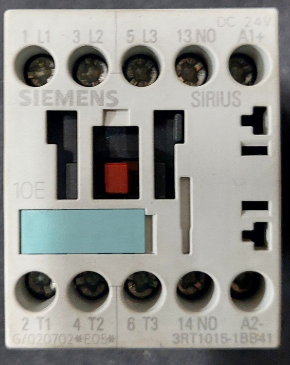 کنتاکتور صنعتی زیمنس ۲۴ ولت DC
