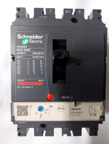 کلید اتوماتیک ۴۰ آمپر