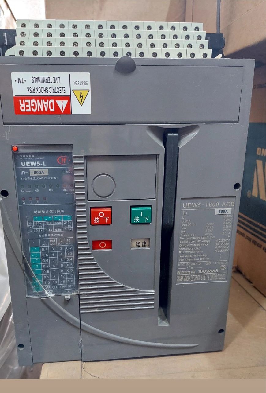 کلید اتوماتیک هوایی ۸۰۰ آمپر HF